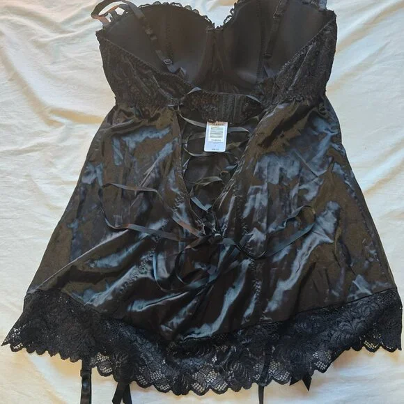 Torrid NWT Sexy Black Chemise - Picture 2 of 2